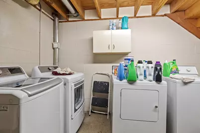 521 W 3rd St, Waldo, WI 53093 - Photo 24