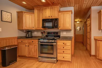 W143S7066  Belmont Dr, Muskego, WI 53150 - Photo 12