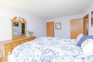 2121 E Broadway, Waukesha, WI 53186 - Photo 30