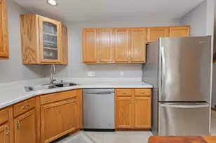 2121 E Broadway, Waukesha, WI 53186 - Photo 14