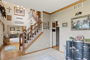 13370 W Maple Ridge Rd, New Berlin, WI 53151 - Photo 26