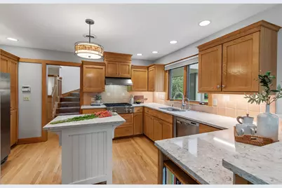 9740 N Riverside Rd, Mequon, WI 53092 - Photo 18