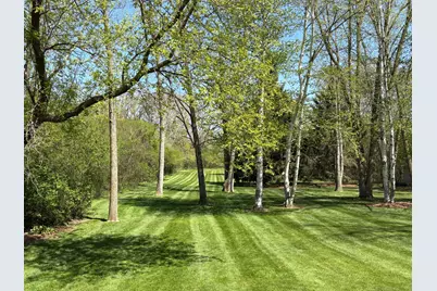 9740 N Riverside Rd, Mequon, WI 53092 - Photo 4