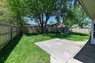 541 N 109th St, Wauwatosa, WI 53226 - Photo 24