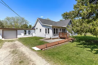 N7245  John St, Holland, WI 54636 - Photo 2