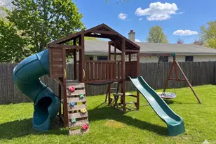 229 S Claremont Rd, Saukville, WI 53080 - Photo 28