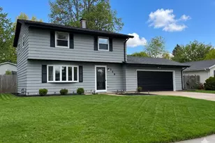 229 S Claremont Rd, Saukville, WI 53080 - Photo 1