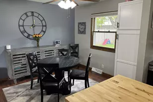 229 S Claremont Rd, Saukville, WI 53080 - Photo 10