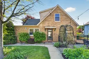 301 S Perkins Blvd, Burlington, WI 53105 - Photo 6
