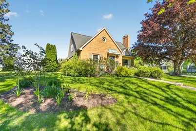 301 S Perkins Blvd, Burlington, WI 53105 - Photo 2