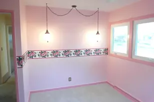 176 W Armour Ave, Milwaukee, WI 53207 - Photo 16