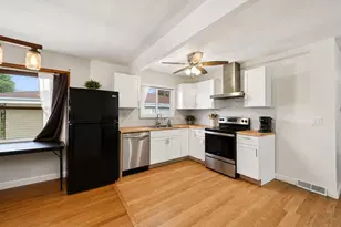 9600 W Morgan Ave, Milwaukee, WI 53228 - Photo 6