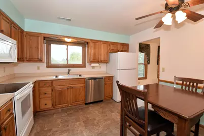 5521  Cambridge Ln #6, Racine, WI 53406 - Photo 14