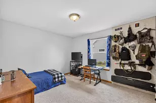 3929 Scenic Way, Racine, WI 53126 - Photo 14