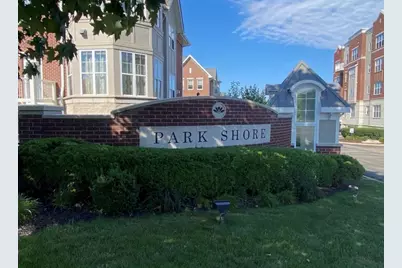 3862 S Lake Dr #407, Saint Francis, WI 53235 - Photo 1