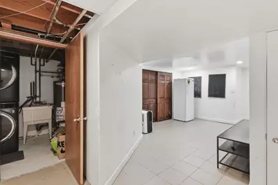 1411 W Edgerton Ave #V, Milwaukee, WI 53221 - Photo 20