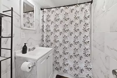 1411 W Edgerton Ave #V, Milwaukee, WI 53221 - Photo 14