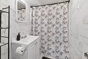 1411 W Edgerton Ave, Milwaukee, WI 53221 - Photo 14