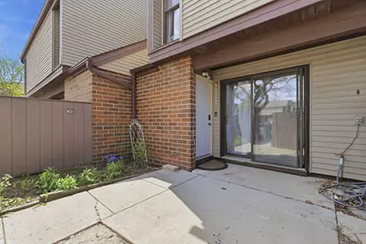 1411 W Edgerton Ave #V, Milwaukee, WI 53221 - Photo 2