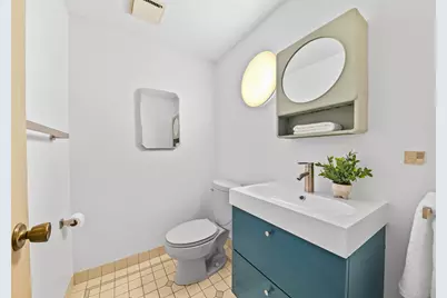W356N5886  Meadow Ct, Oconomowoc, WI 53066 - Photo 18