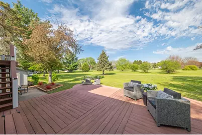 W356N5886  Meadow Ct, Oconomowoc, WI 53066 - Photo 14