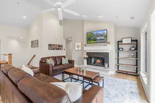 935 Scotland Dr, Geneva, WI 53147 - Photo 36