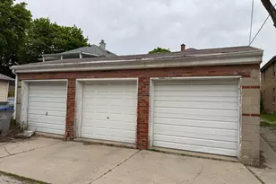 3725 W Capitol Dr, Milwaukee, WI 53216 - Photo 4
