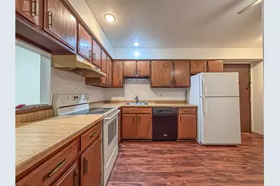 306  Sheffield Rd #5, Waukesha, WI 53186 - Photo 10