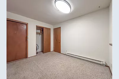 306  Sheffield Rd #5, Waukesha, WI 53186 - Photo 8