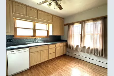 3234 S Pine Ave #3234A, Milwaukee, WI 53207 - Photo 4