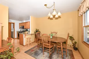 N27W26410 Christian Ct, Pewaukee, WI 53072 - Photo 8