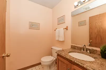 N27W26410  Christian Ct #1, Pewaukee, WI 53072 - Photo 16