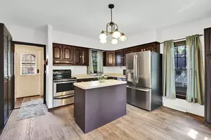 19 Elm St, Fort Atkinson, WI 53538 - Photo 14