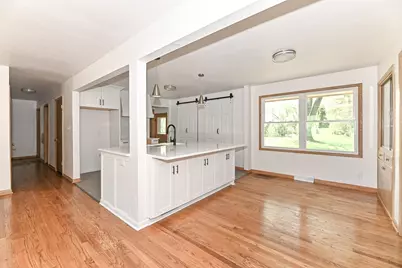 N79W15709  Charles Ct, Menomonee Falls, WI 53051 - Photo 14