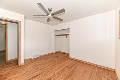 N79W15709  Charles Ct, Menomonee Falls, WI 53051 - Photo 30