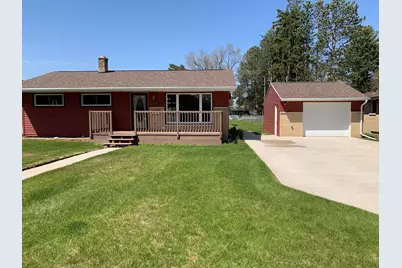 2318  39th St, Two Rivers, WI 54241 - Photo 2