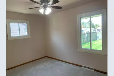2318  39th St, Two Rivers, WI 54241 - Photo 14