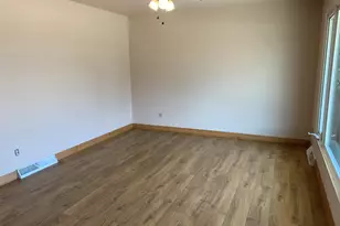 2318 39th St, Two Rivers, WI 54241 - Photo 10