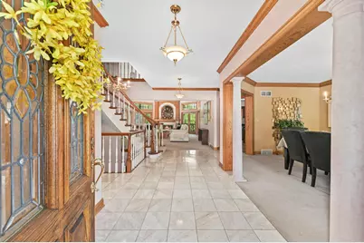 W131N7931  Country Club Ct, Menomonee Falls, WI 53051 - Photo 18