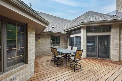 W131N7931  Country Club Ct, Menomonee Falls, WI 53051 - Photo 12