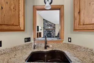 9355 St Kilian Heights, Wayne, WI 53002 - Photo 6