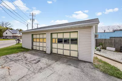 211 E Main St, Mishicot, WI 54228 - Photo 40