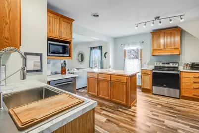 211 E Main St, Mishicot, WI 54228 - Photo 20