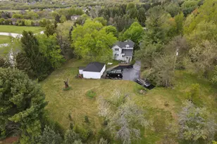 W303S1752 Brandybrook Rd, Genesee, WI 53188 - Photo 2