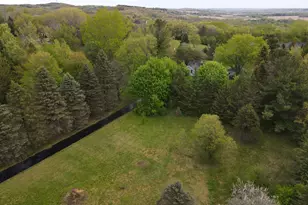 W303S1752 Brandybrook Rd, Genesee, WI 53188 - Photo 6