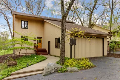 152  Saint Andrews Trl, Fontana, WI 53125 - Photo 2