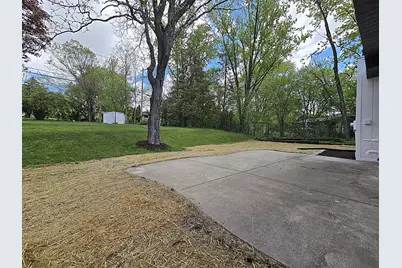 18400  Beverly Hills Dr, Brookfield, WI 53045 - Photo 50