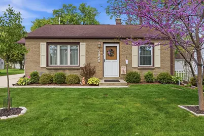 3929 S 56th St, Milwaukee, WI 53220 - Photo 2