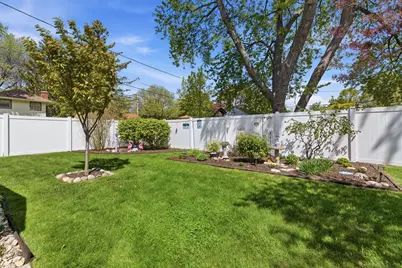 3929 S 56th St, Milwaukee, WI 53220 - Photo 32