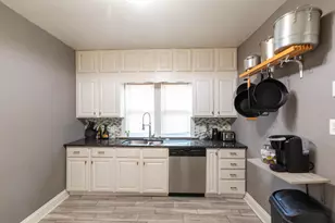 7404 23rd Ave, Kenosha, WI 53143 - Photo 12